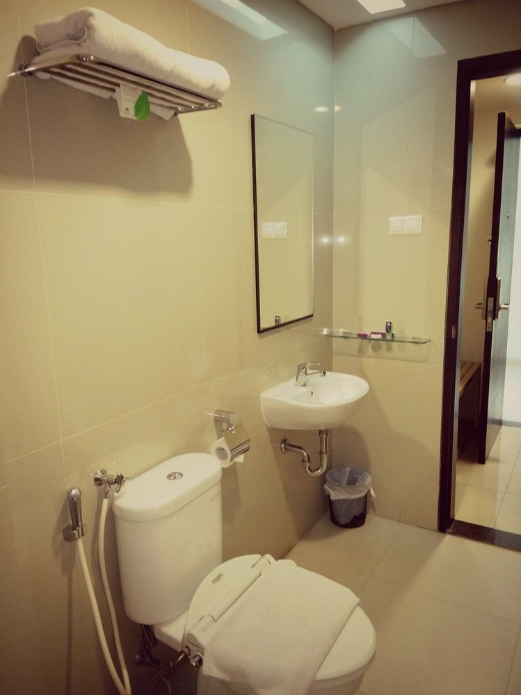 Hotel Anggrek Gandasari Bandung Exterior foto