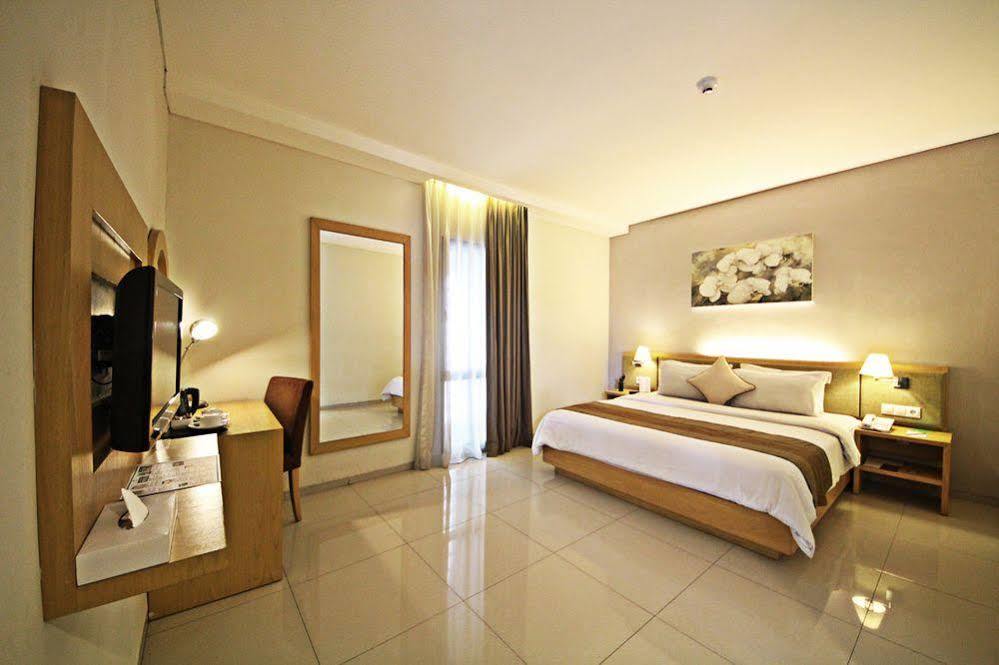 Hotel Anggrek Gandasari Bandung Exterior foto