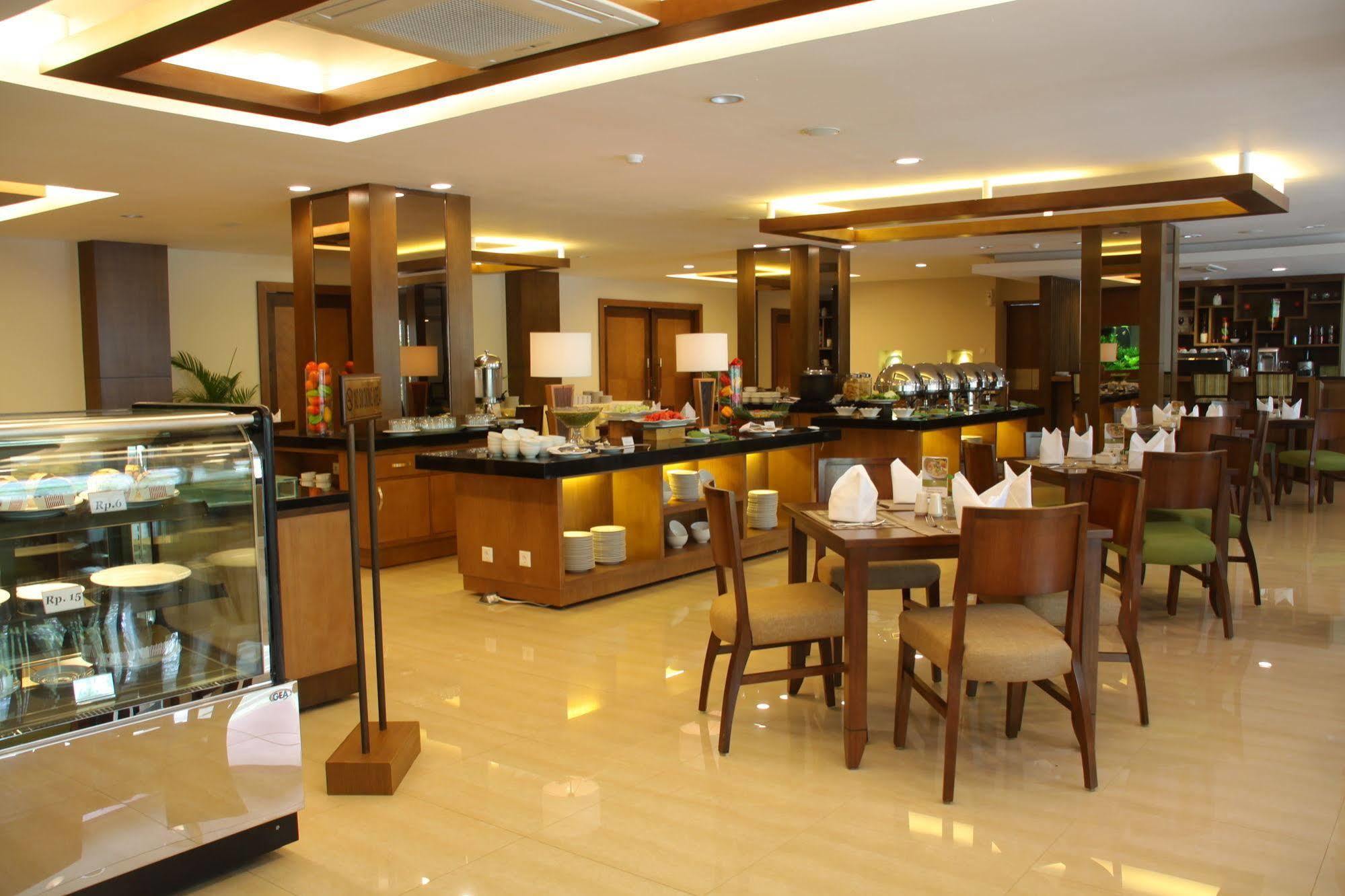 Hotel Anggrek Gandasari Bandung Exterior foto
