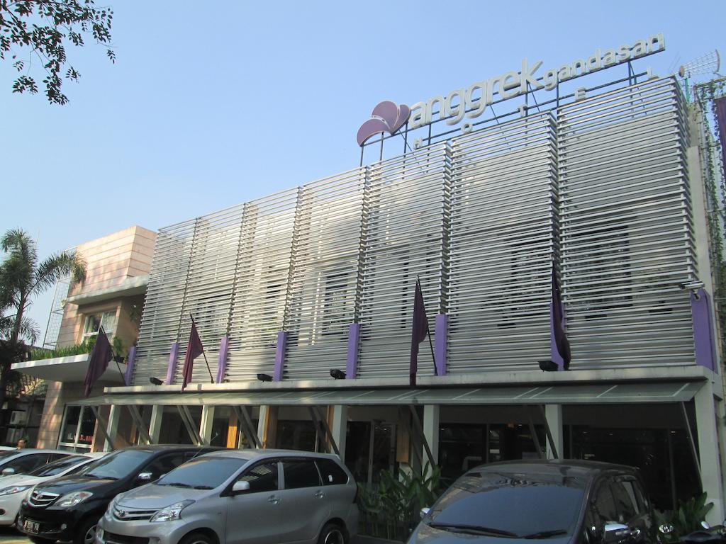 Hotel Anggrek Gandasari Bandung Exterior foto