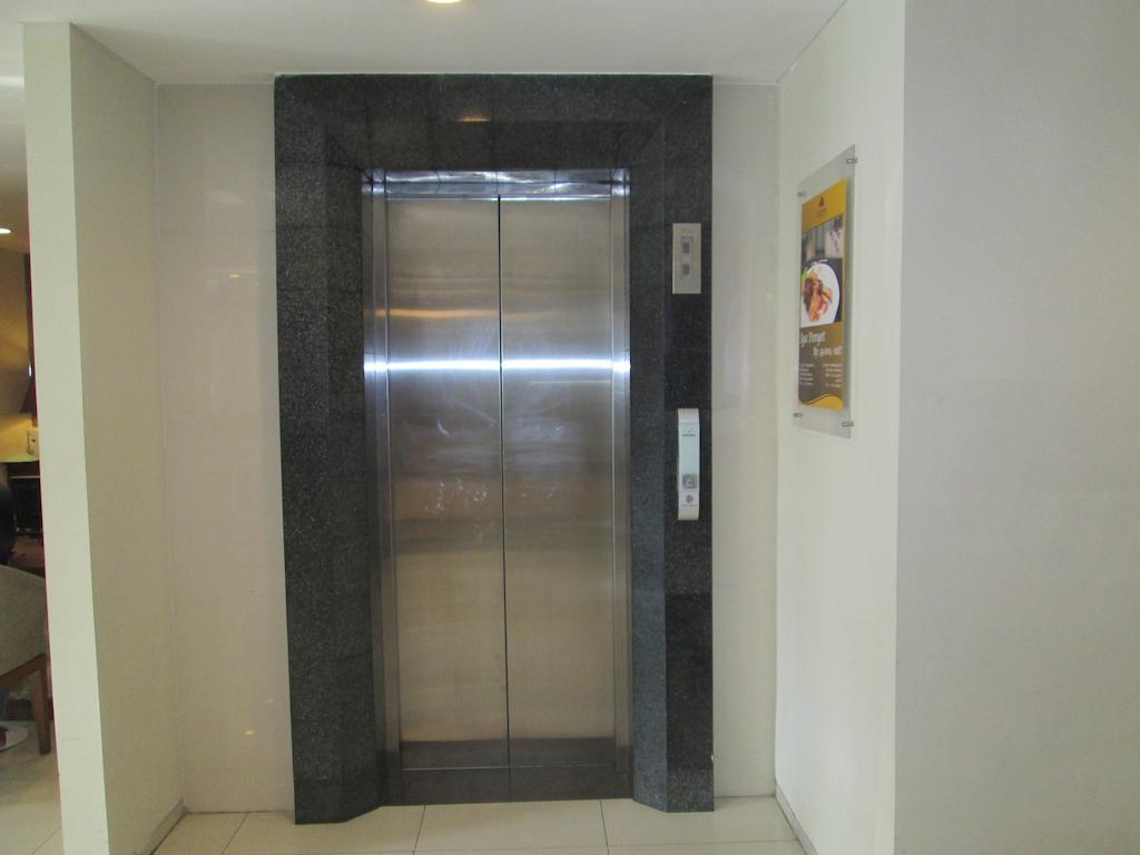 Hotel Anggrek Gandasari Bandung Exterior foto
