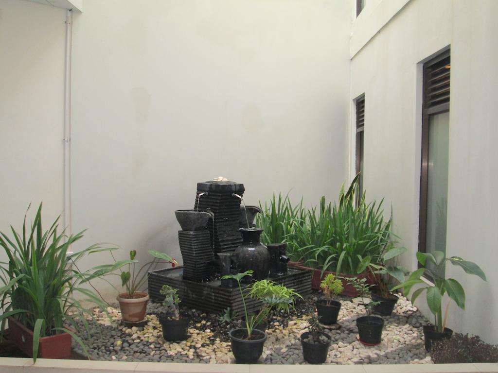 Hotel Anggrek Gandasari Bandung Exterior foto