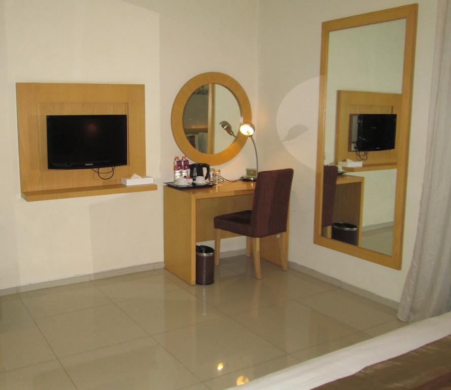 Hotel Anggrek Gandasari Bandung Exterior foto