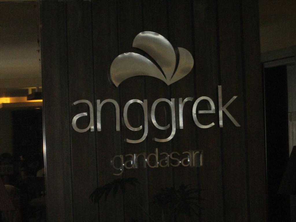 Hotel Anggrek Gandasari Bandung Exterior foto